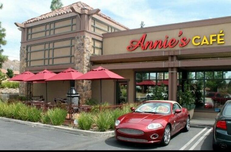 Annie's Café