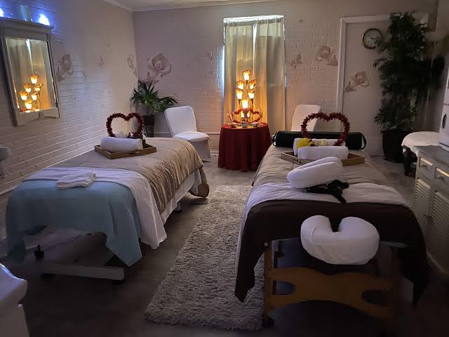 Ella’s Therapeutic Baths & Spa