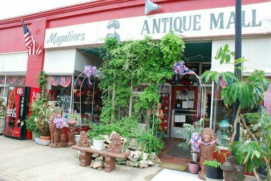 Magaline's Antique Mall